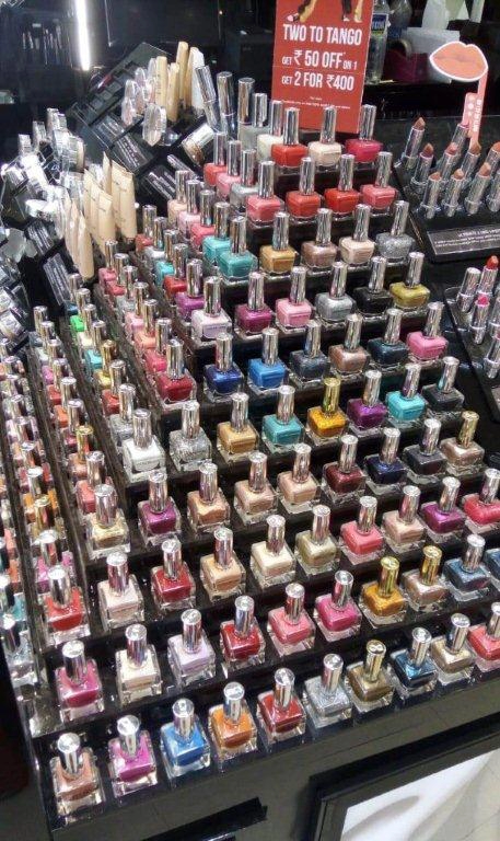 Color bar store at kumar pacific