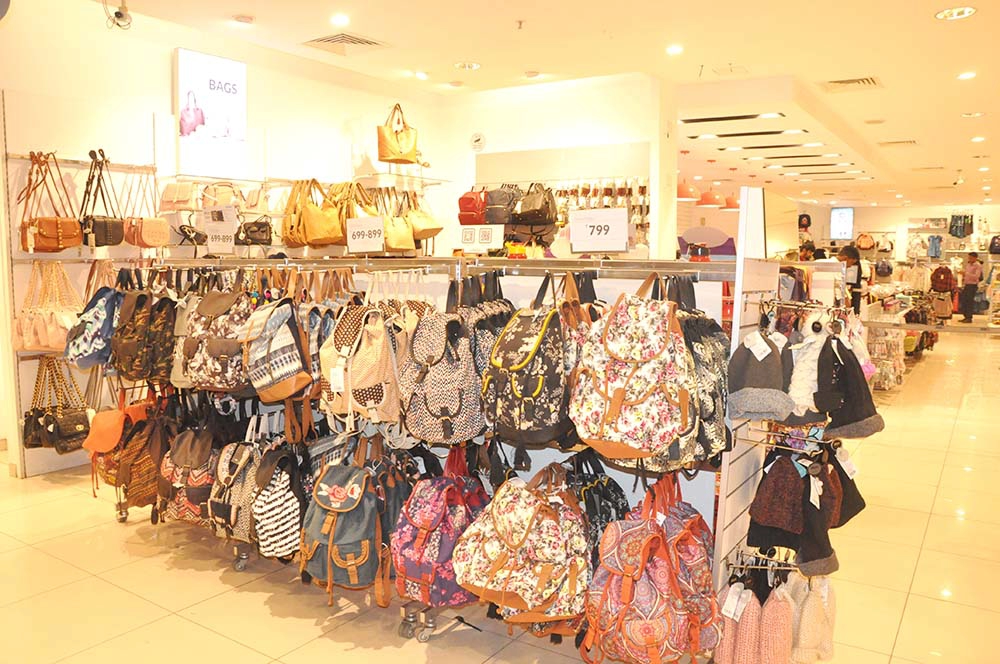 Kumar Pacific Max Store