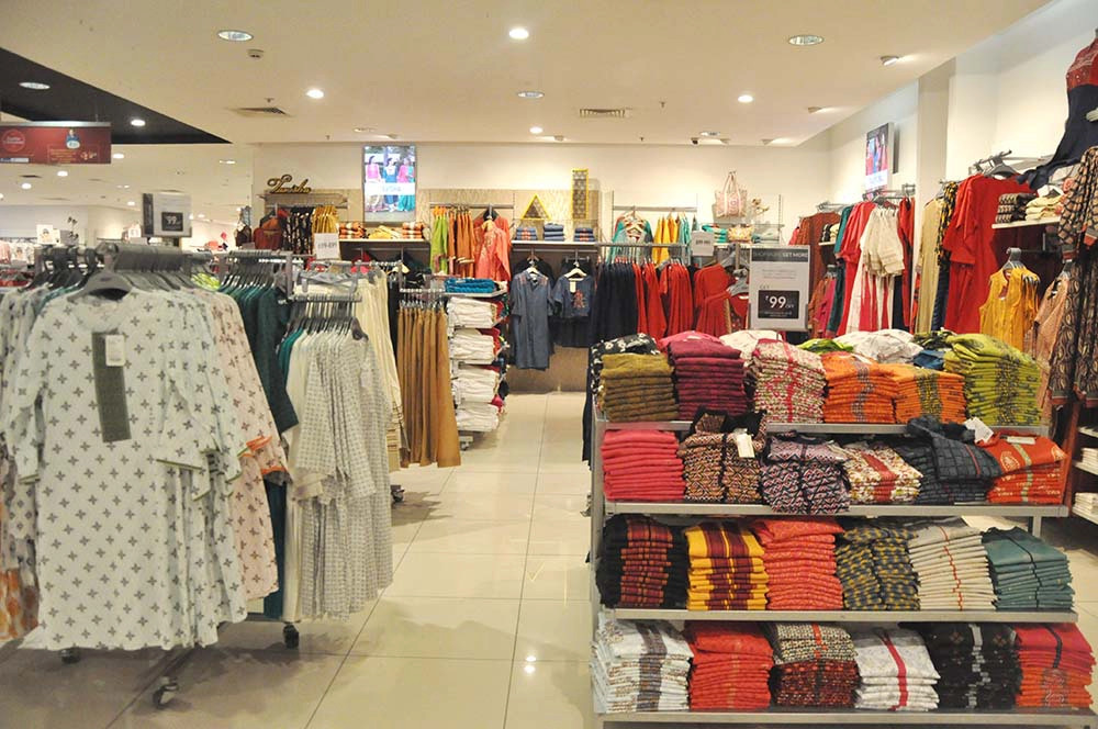 Kumar Pacific Max Store