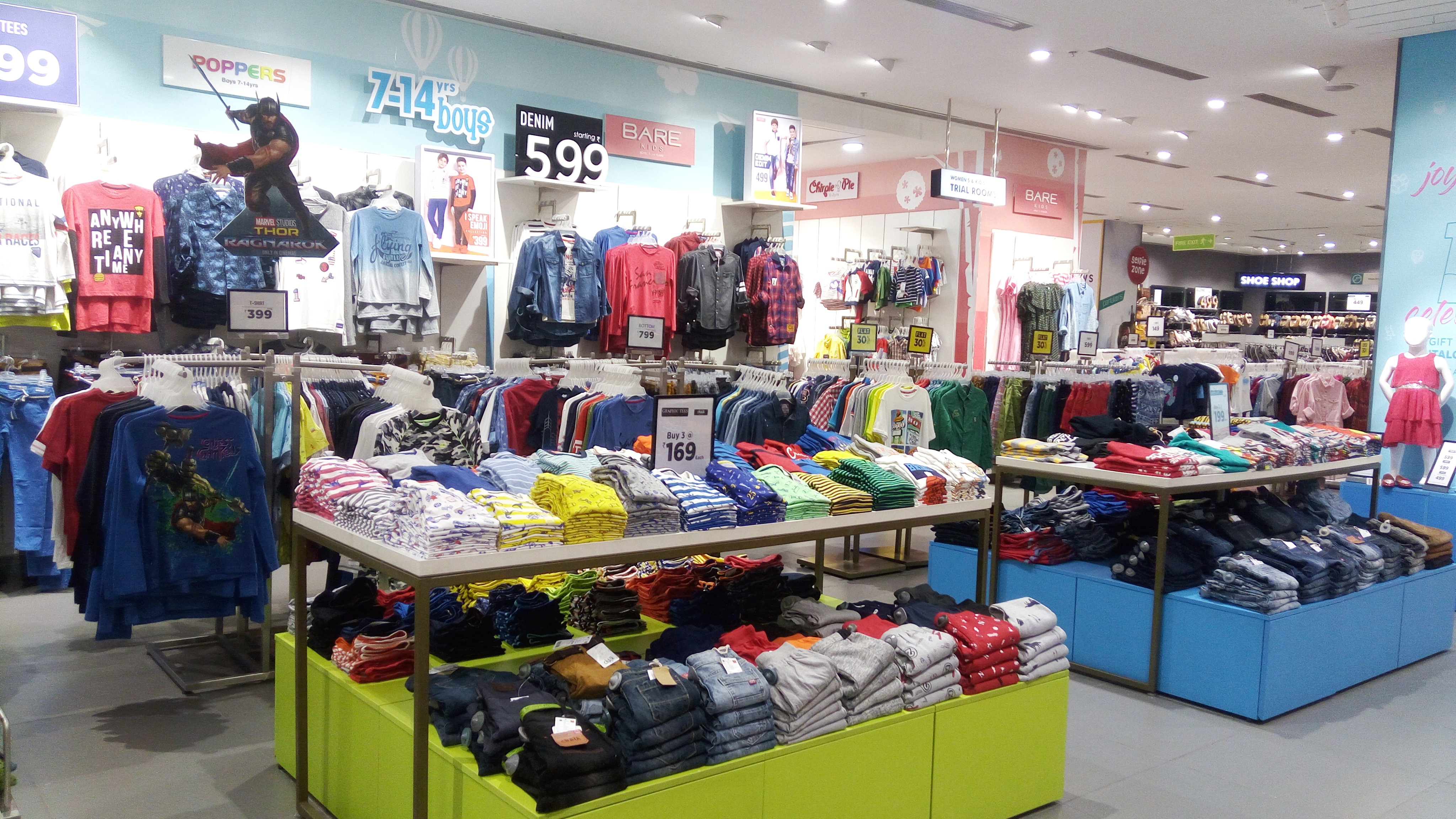 Pantaloons store at kumar pacific